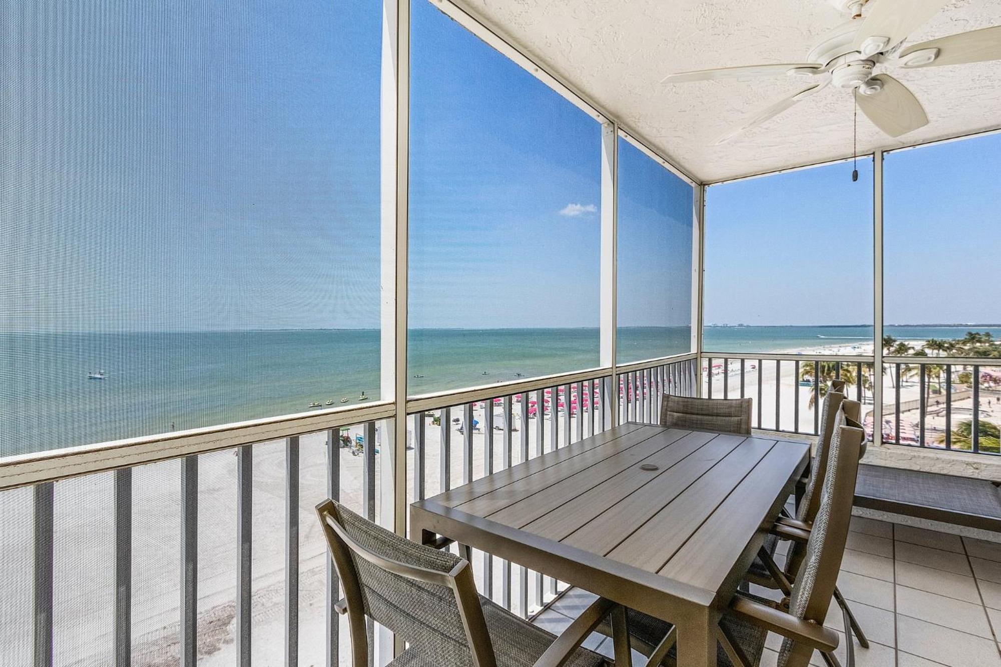 Fantastic Gulf Front Condo On The North End Of The Island - Beach Villas # 504 Condo Форт-Маєрс-Біч Екстер'єр фото