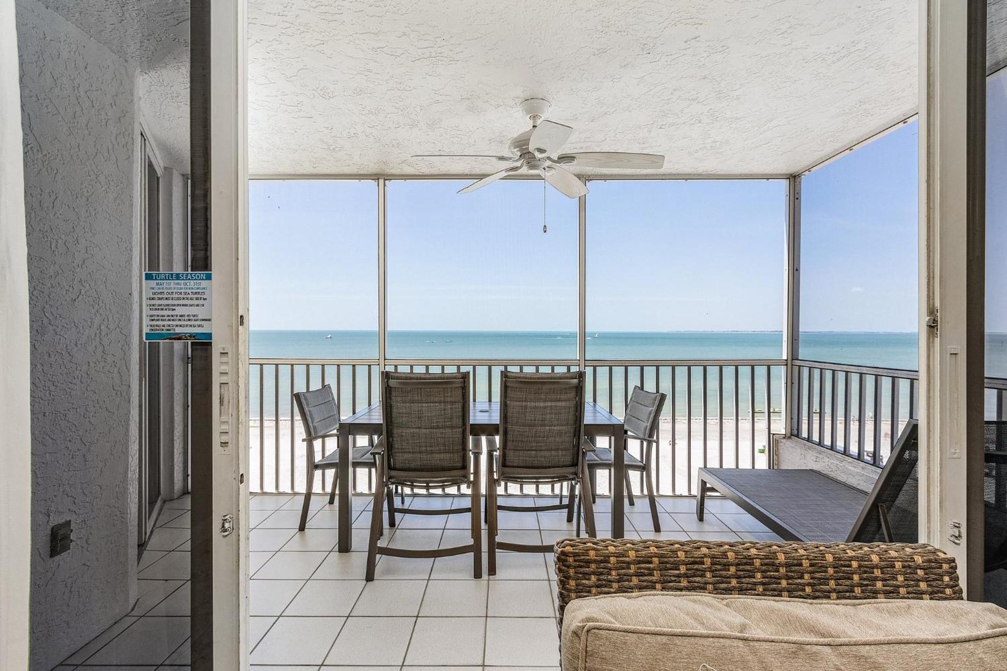 Fantastic Gulf Front Condo On The North End Of The Island - Beach Villas # 504 Condo Форт-Маєрс-Біч Екстер'єр фото